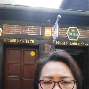 Meet your Posher, Blia